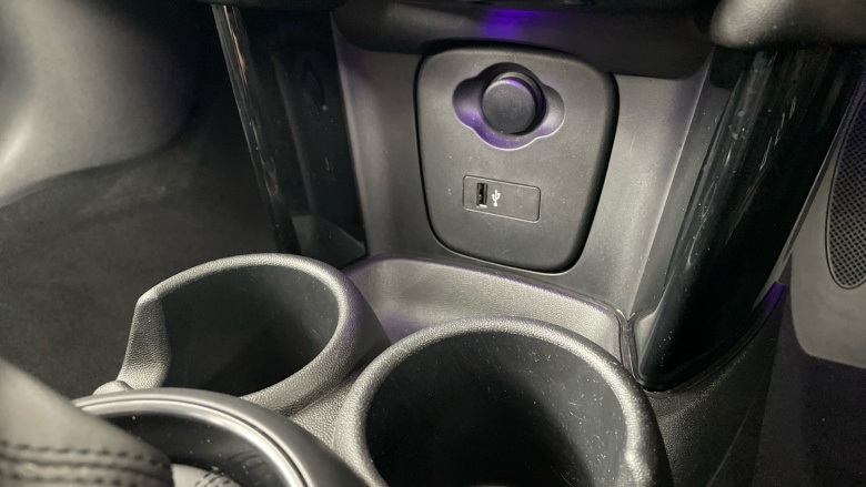 MINI Hatchback 1.5 Cooper II 5dr Petrol Hatchback